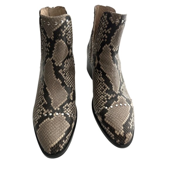 Steve Madden Ankle Boots CONSPIRE Snakeskin Print Double Notched Sides Size 9 - Picture 2 of 9